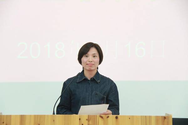 http://www.kluniv.edu.cn/__local/3/64/B4/75506E88ADD6F1B5AE25B241702_623AFD5C_7B7A.jpg