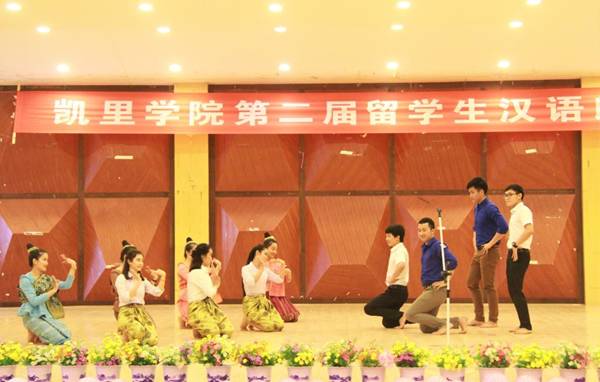 http://www.kluniv.edu.cn/__local/A/9E/90/E7CB809B76C0D00678A68B4932C_BAAD302A_15340.jpg