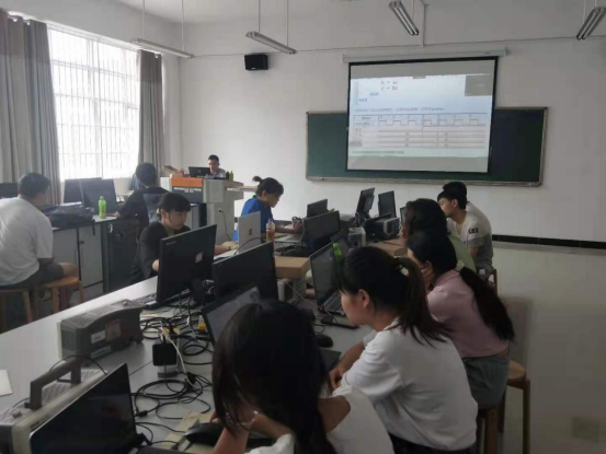 https://www.kluniv.edu.cn/__local/6/8B/F7/24E7B49C8CBDC00664D22203EC2_84D08B6F_E099B.png