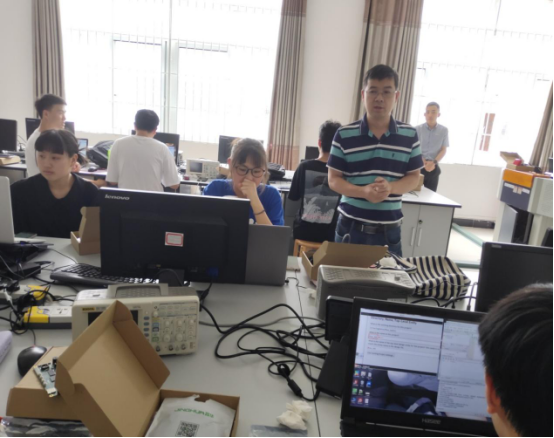 https://www.kluniv.edu.cn/__local/8/EA/C5/DC06AE503D834127C0C2599AF53_28FBC1BF_ED798.png