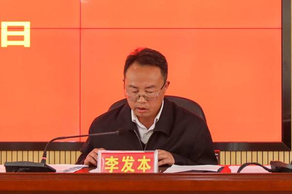 https://www.kluniv.edu.cn/__local/A/D2/F2/A270B3B68FE22FEB74AC9B64BBE_04C29644_D894.jpg