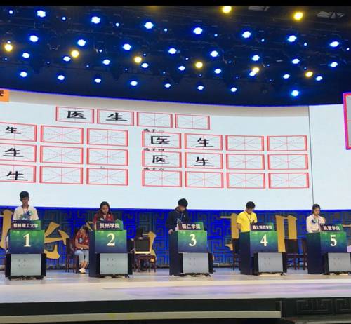 http://www.kluniv.edu.cn/__local/7/B6/9F/C0BF9813391D0A2CBF6E4B43693_EE8F68EF_40FDF.jpg