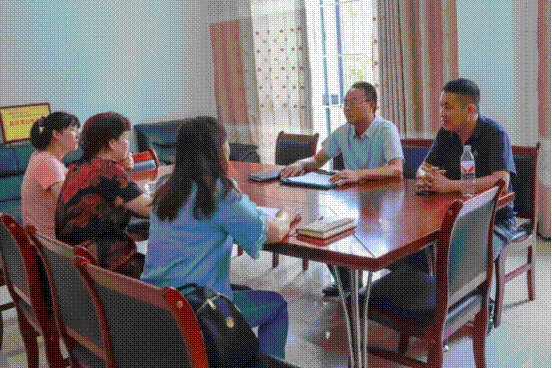 https://www.kluniv.edu.cn/__local/0/95/35/78281AE9565AF89887B6EBF3378_A45F3F50_C6CF5.png