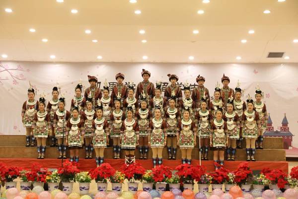 http://www.kluniv.edu.cn/__local/F/F2/CC/39CA5EA279F5FCF351CD5551F0B_A5A8ACA7_1E43E.jpg