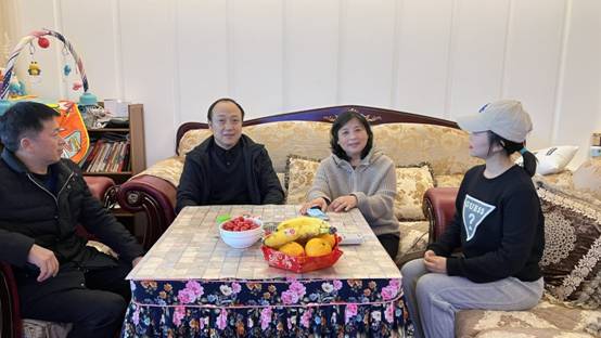 谢玉珍.jpg