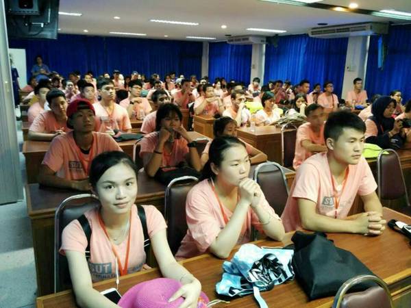 http://www.kluniv.edu.cn/_mediafile/web/2016/06/24/2891l60n4w.jpg