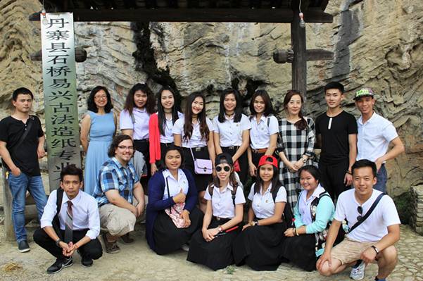 http://www.kluniv.edu.cn/_mediafile/web/2016/06/28/20tbo91kgu.jpg
