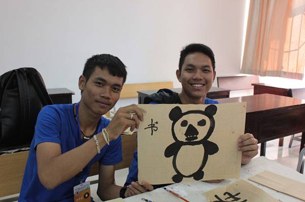 http://www.kluniv.edu.cn/_mediafile/web/2016/08/19/2erst4vmth.jpg