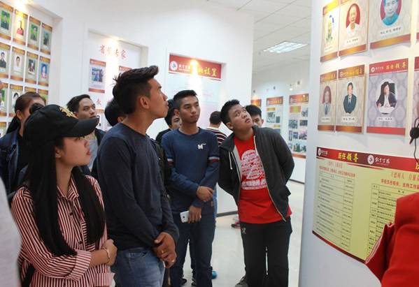http://www.kluniv.edu.cn/_mediafile/web/2016/10/19/28mkhmnyri.jpg