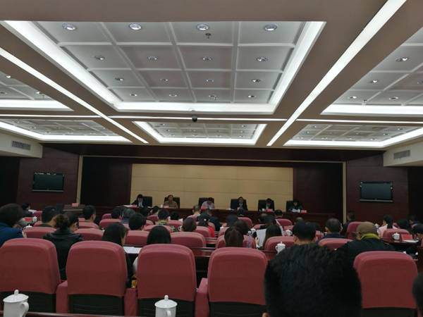 http://www.kluniv.edu.cn/_mediafile/web/2016/10/21/19saxsmtpt.jpg