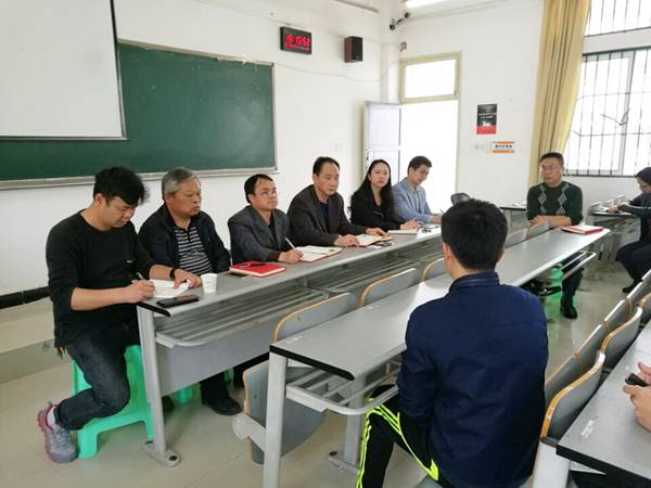 http://www.kluniv.edu.cn/_mediafile/web/2017/04/07/25pinrgdnx.jpg