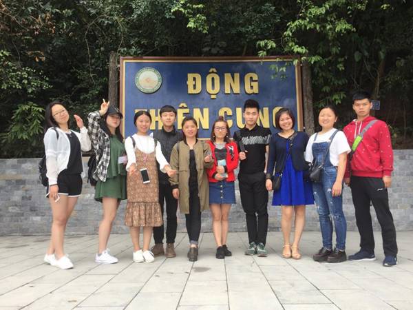 http://www.kluniv.edu.cn/_mediafile/web/2017/04/25/1q6euqoa9z.jpg