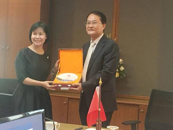 http://www.kluniv.edu.cn/_mediafile/web/2017/06/26/1gm31f9neb.jpg