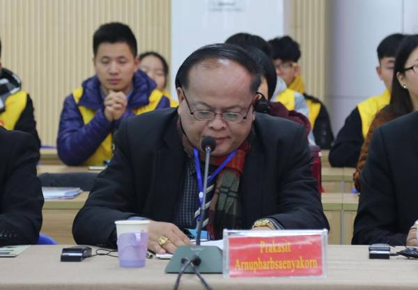 http://www.kluniv.edu.cn/_mediafile/web/2017/11/27/2xx9j6maq3.jpg